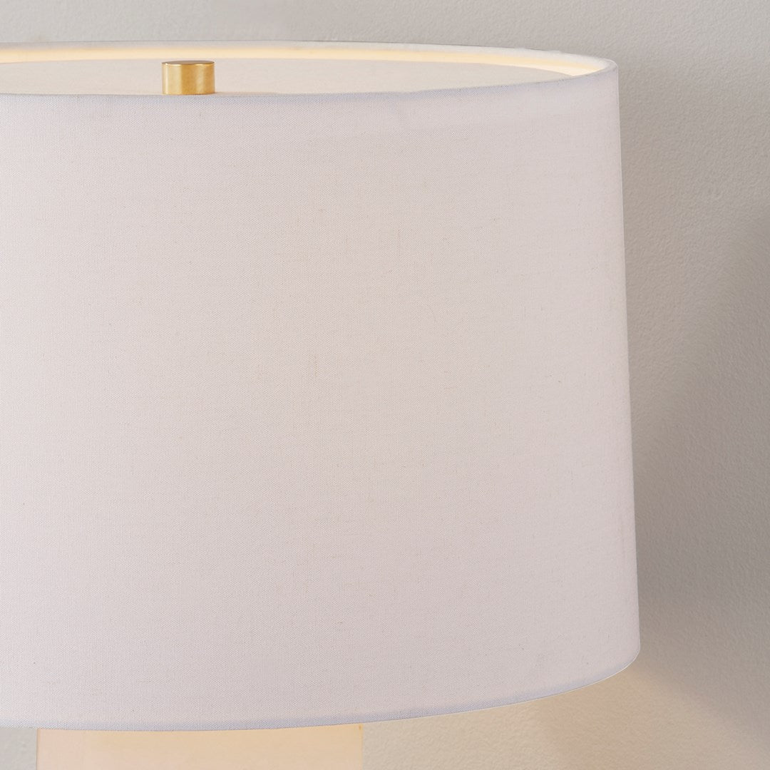 Brockton 1-Light Table Lamp