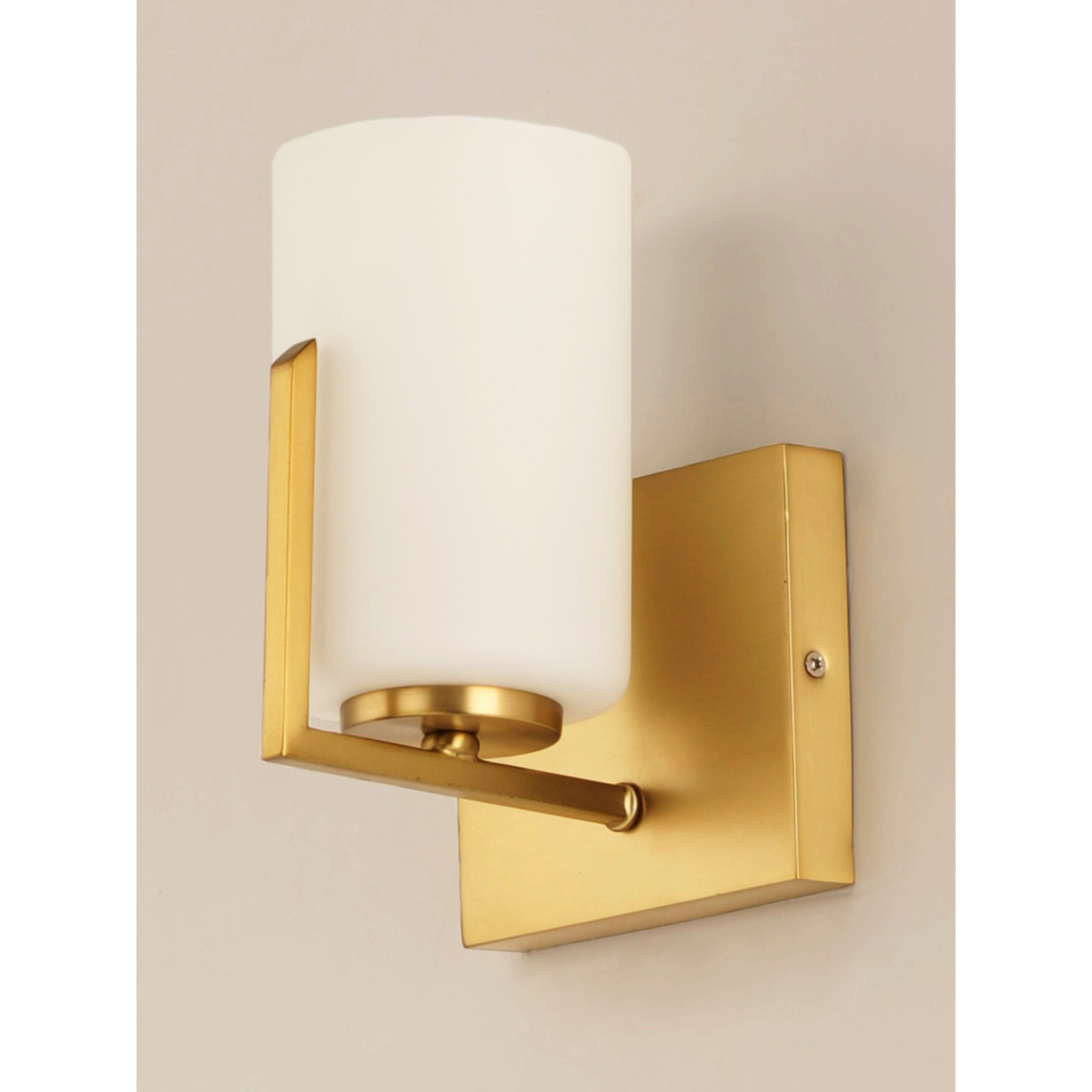 Dart 1-Light Wall Sconce