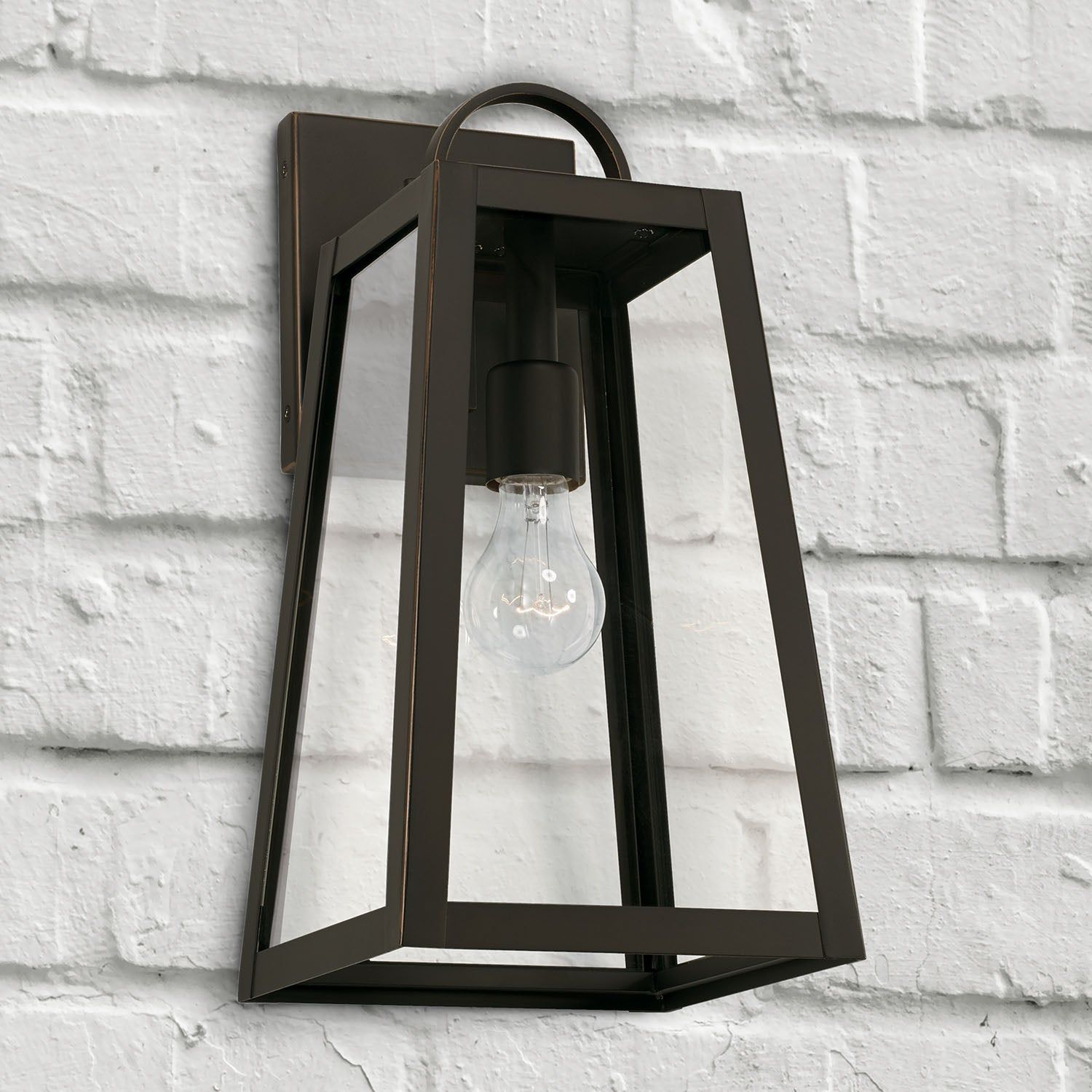 Leighton 1-Light Outdoor Wall Lantern