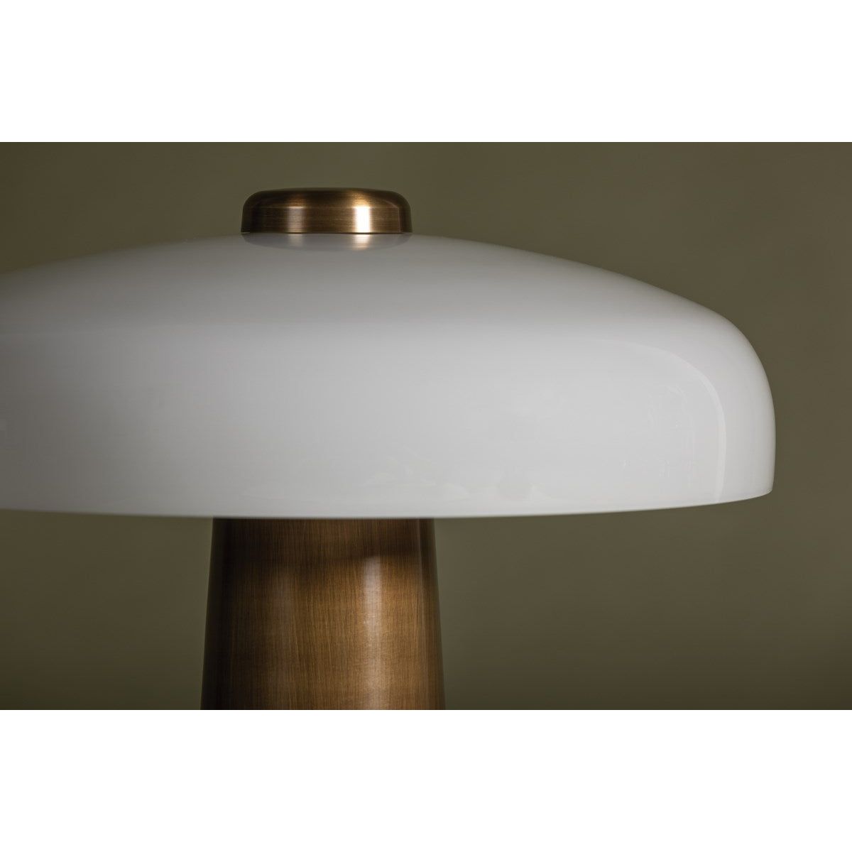 Lush 1-Light Table Lamp