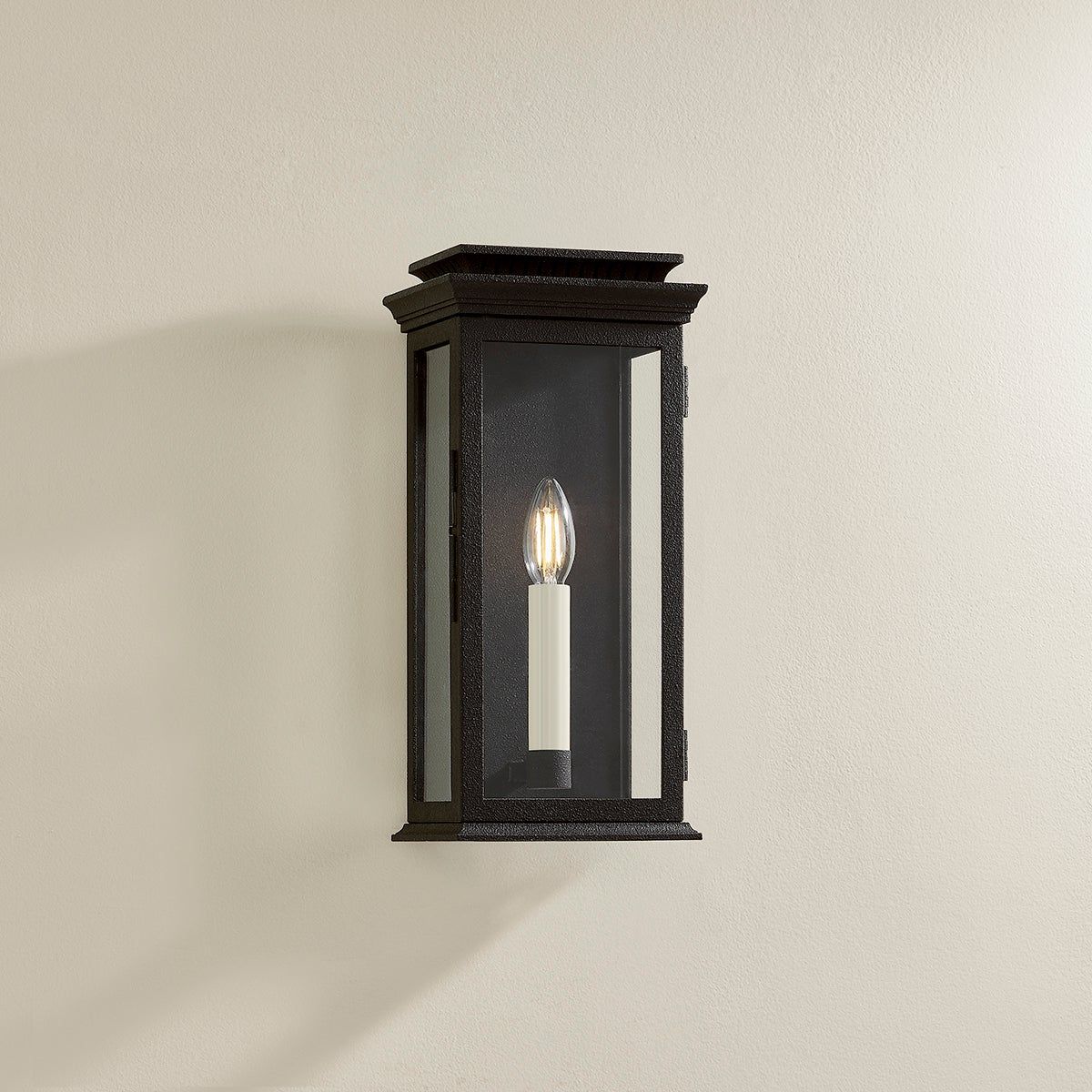 Louie 1-Light Wall Sconce