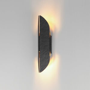 Tectonic 18" LED Outdoor Wall Light