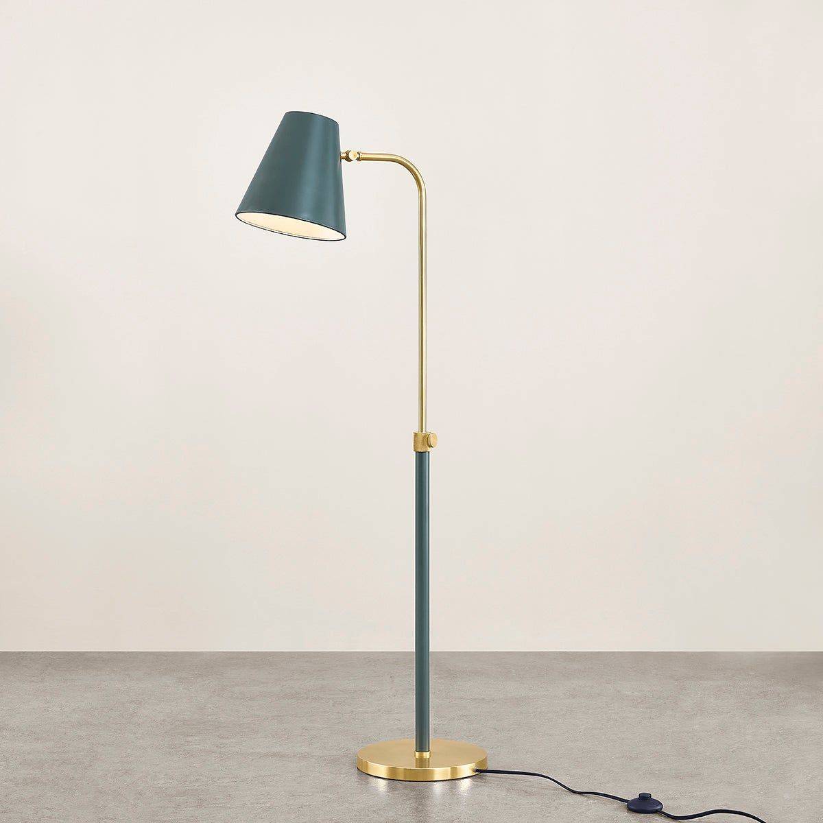 Georgann 1-Light Floor Lamp