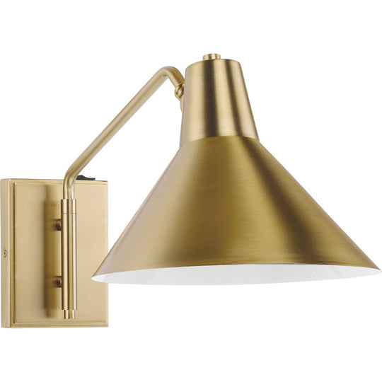 Trimble 1-Light Wall Bracket