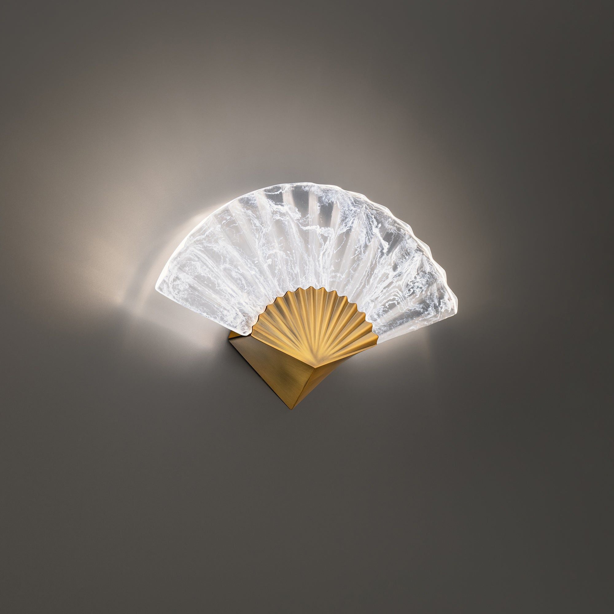 Sensu 17" LED Wall Sconce