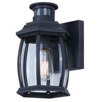 Buckly Outdoor Lantern
