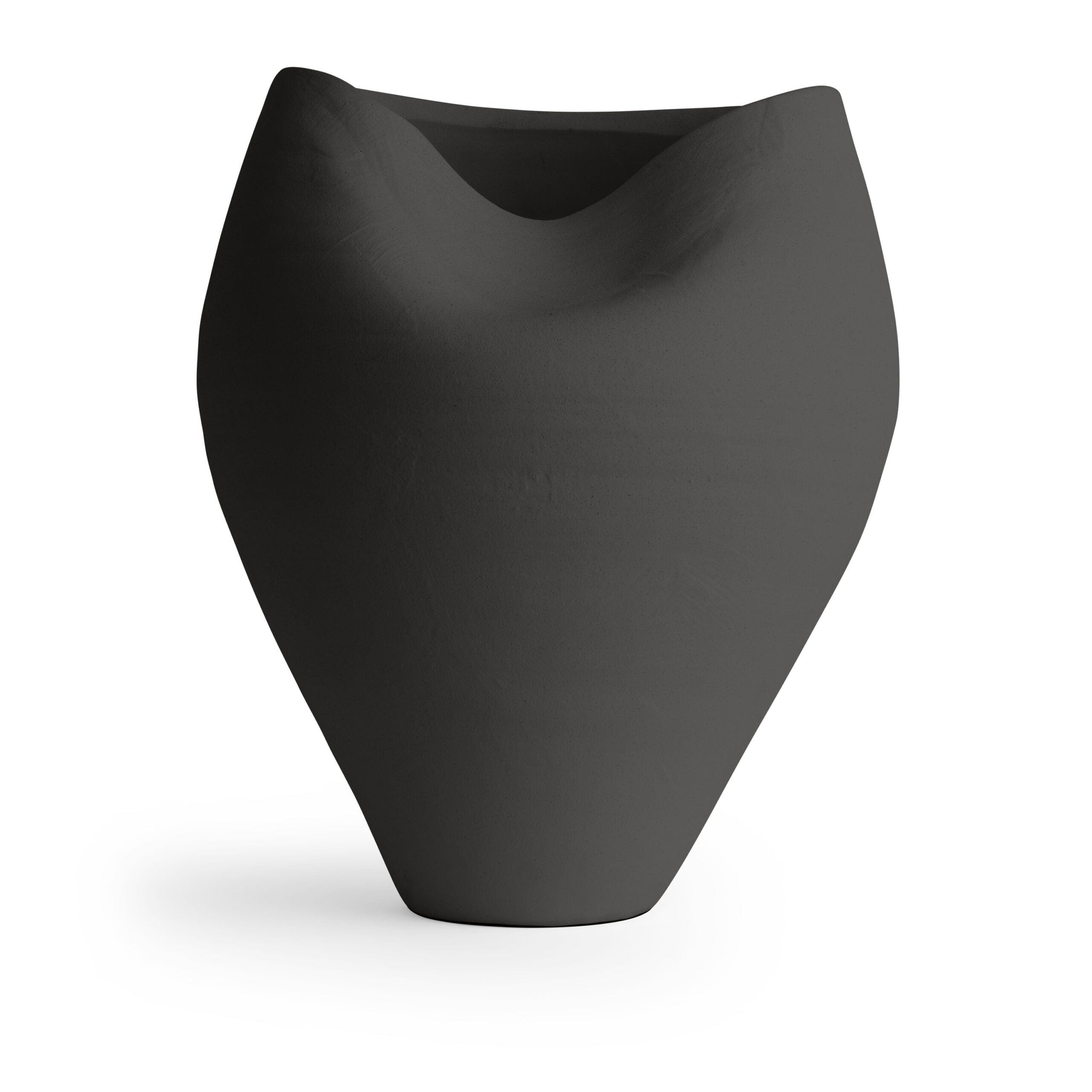 Emelio Vase