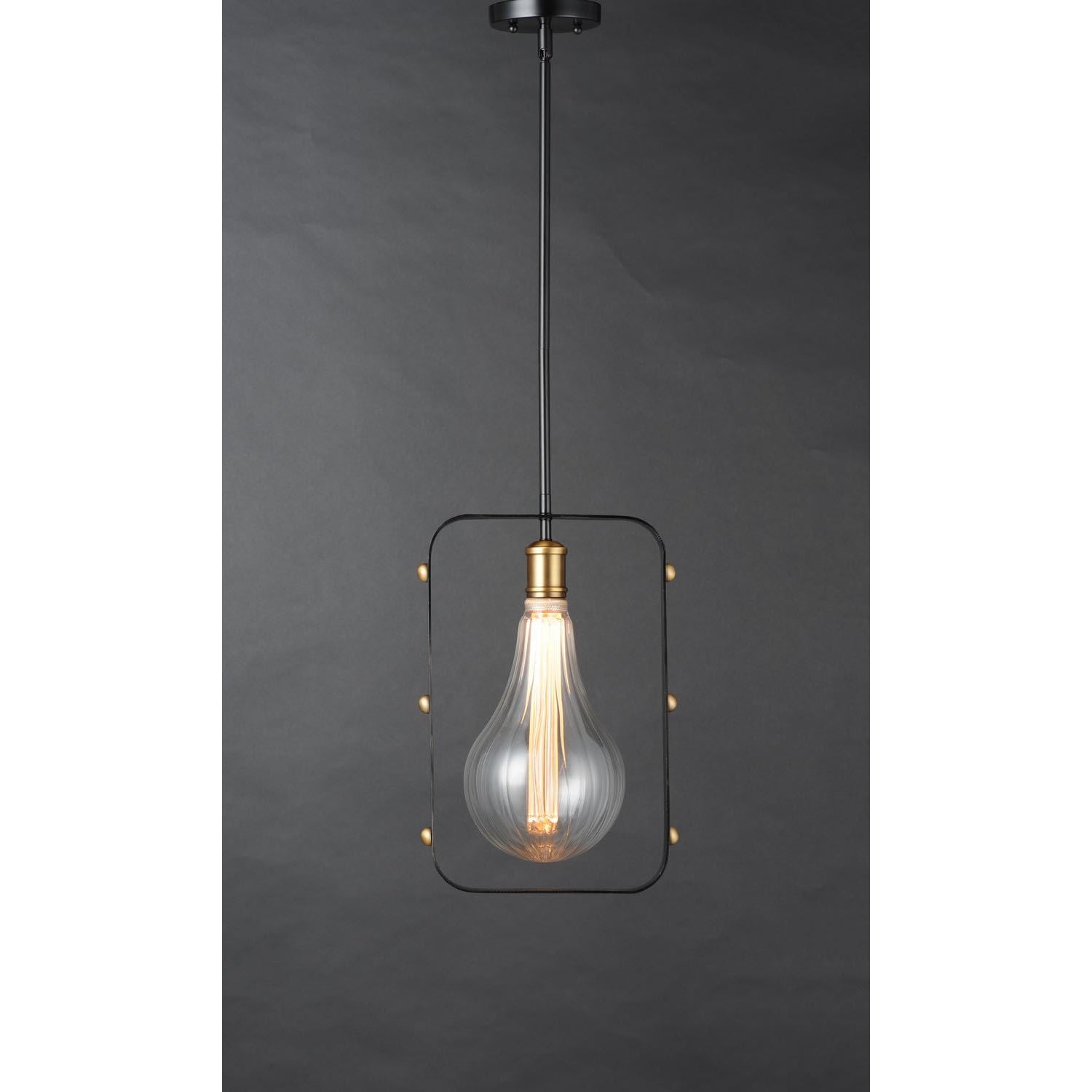 Early Electric Pendant Black / Antique Brass
