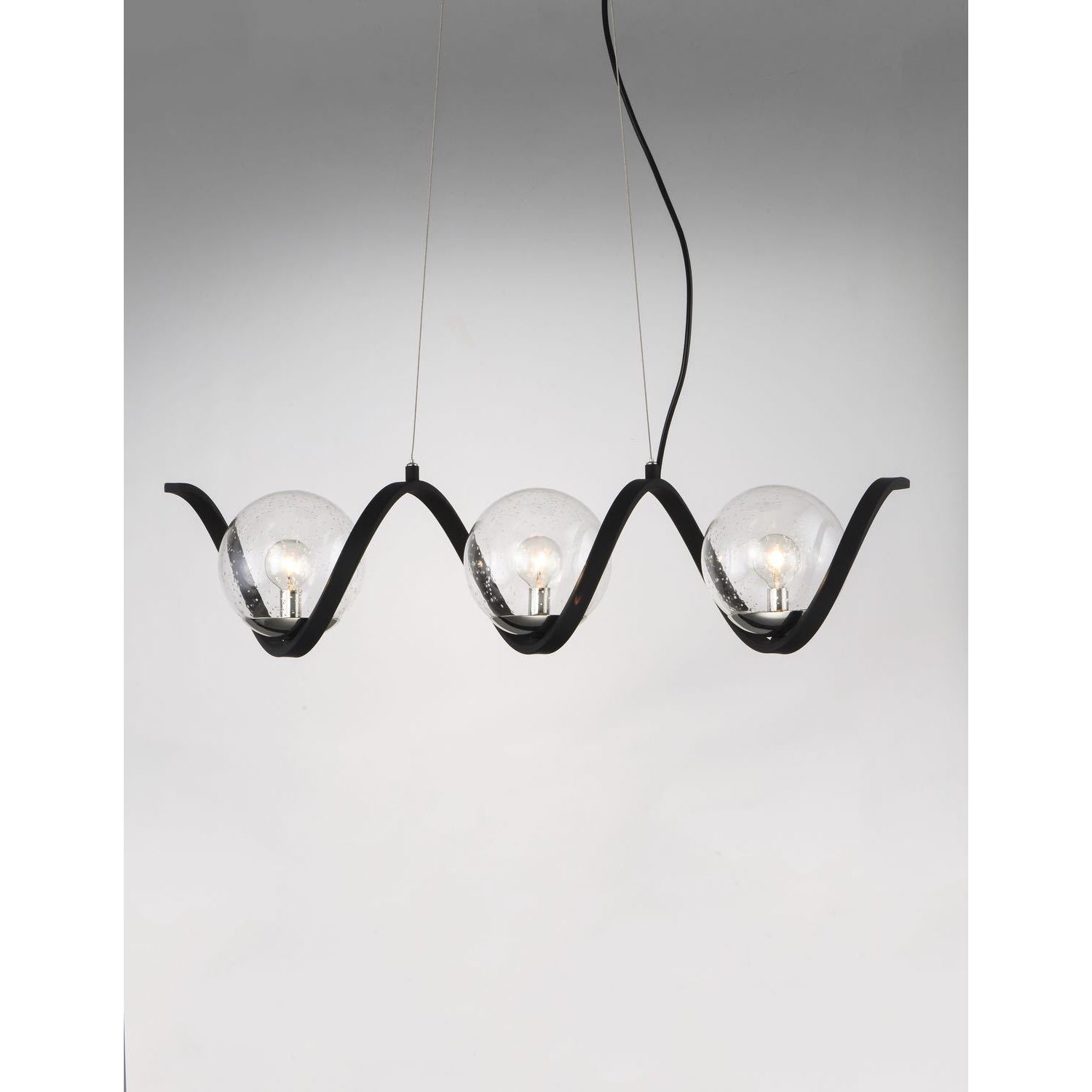 Curlicue Pendant Black / Polished Nickel