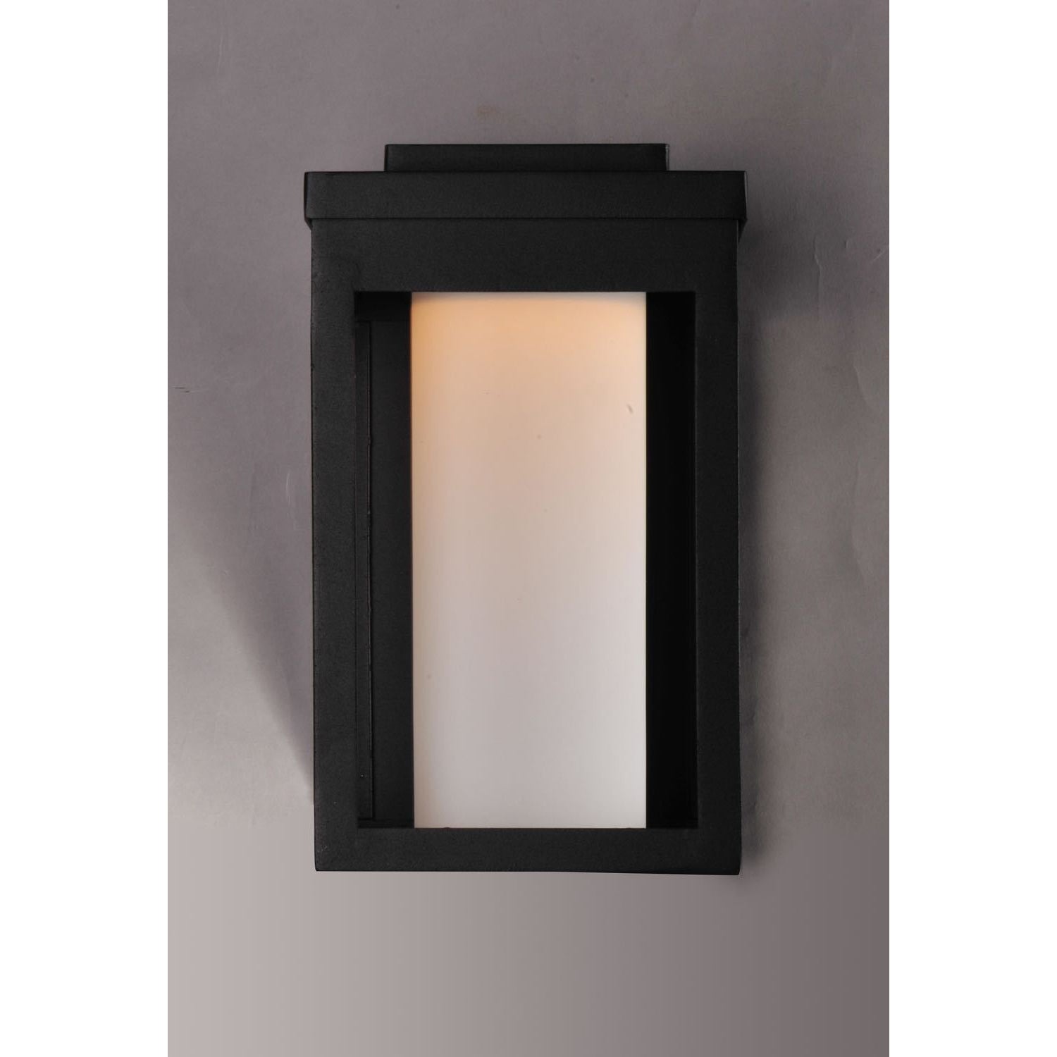Salon LED Outdoor Wall Light Black | SW