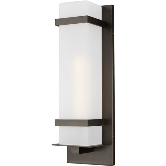 Alban Outdoor Wall Light