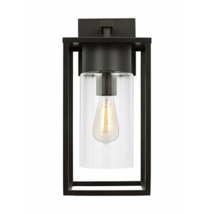 Vado Large 1-Light Outdoor Wall Light (with Bulb)