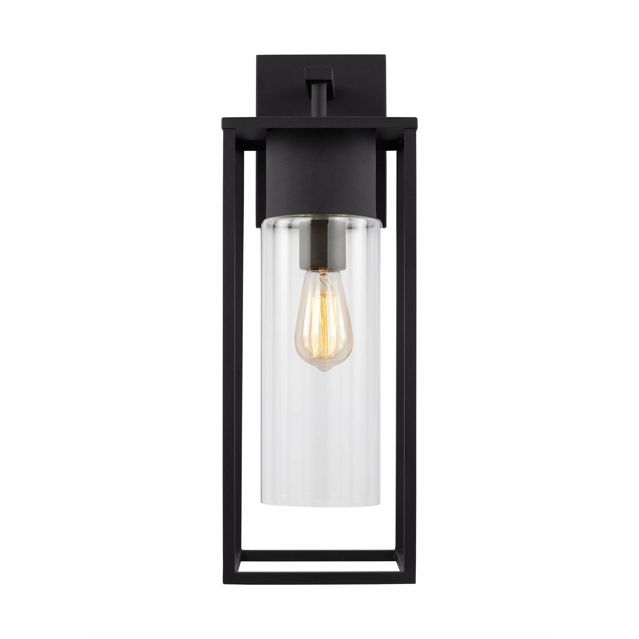 Vado Extra Large 1-Light Outdoor Wall Light (with Bulb)