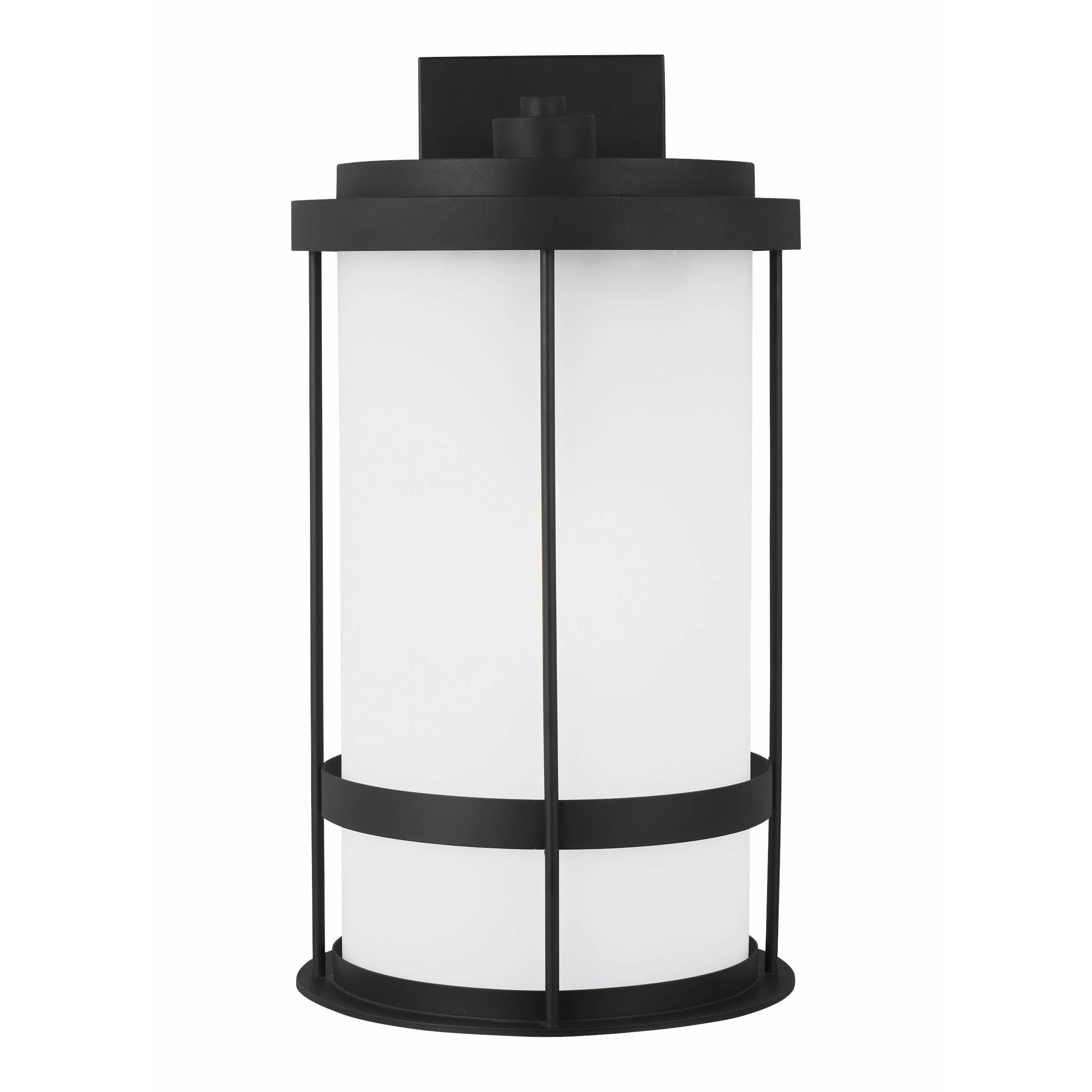 Wilburn Extra Large 1-Light Outdoor Wall Light (with Bulb)