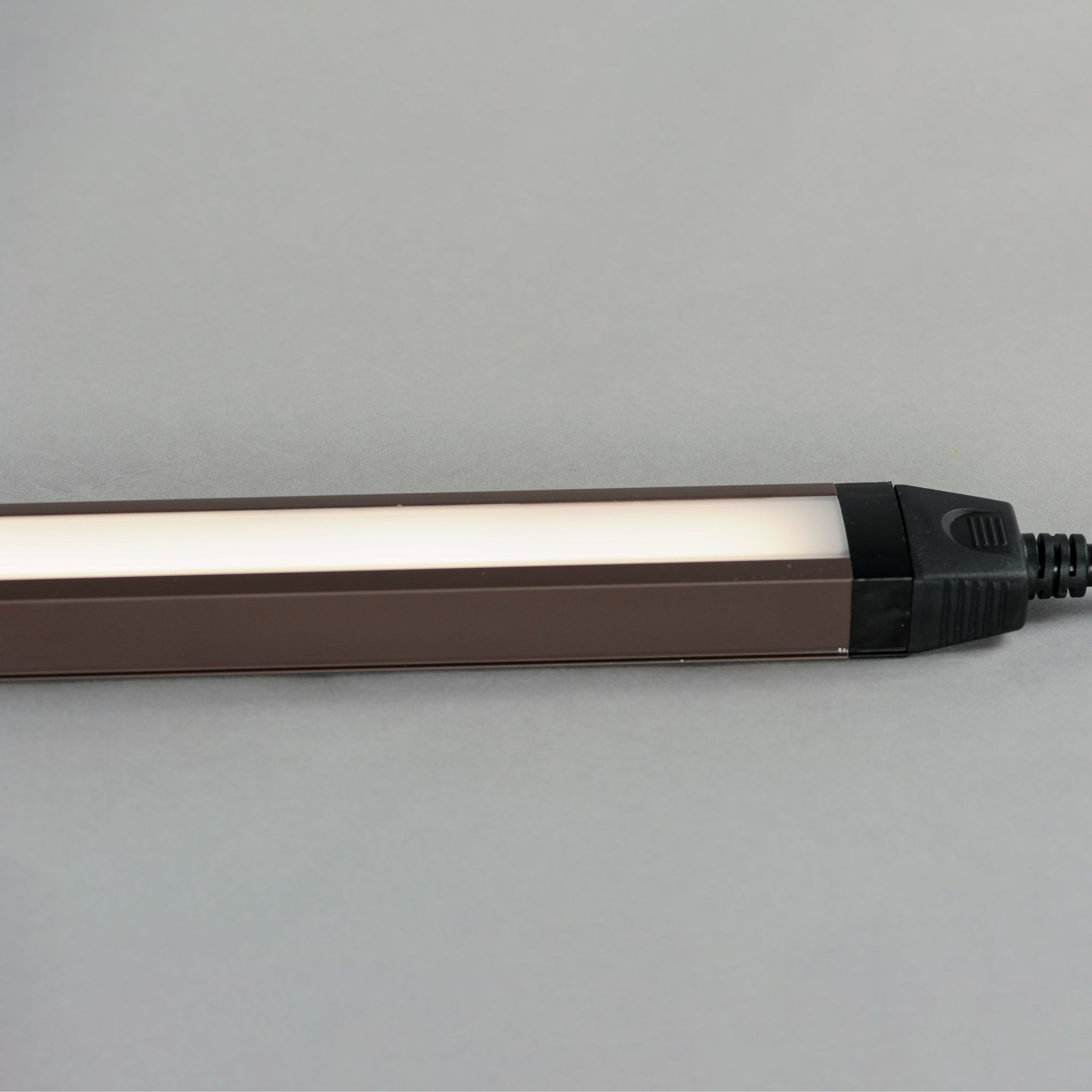 CounterMax 120V Slim Stick 18" LED Strip Light