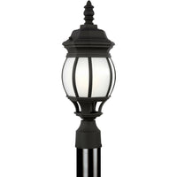 Wynfield Outdoor Wall Light