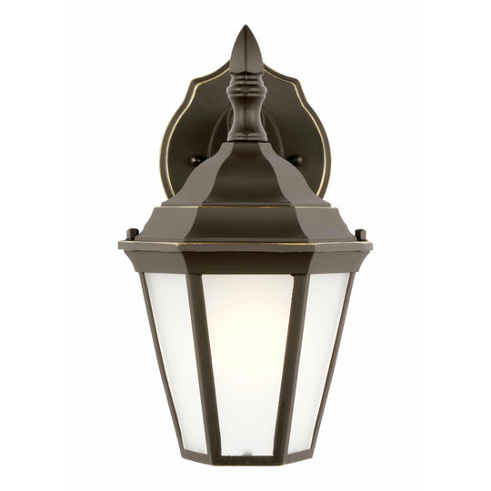 Bakersville Small 1-Light Outdoor Wall Light (with Bulb)