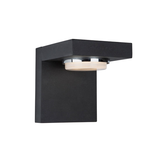 Cruz Outdoor Wall Light
