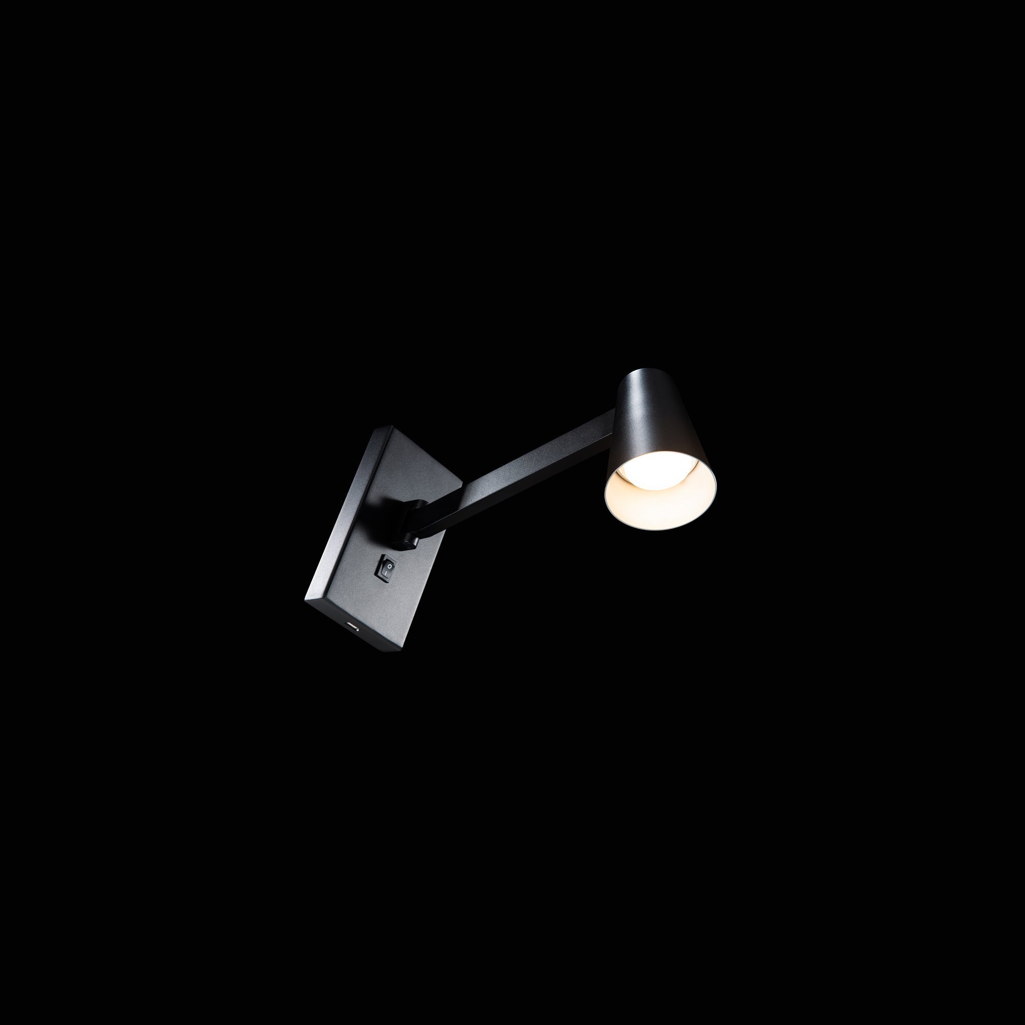 Grisham 7.8" LED Reading Light