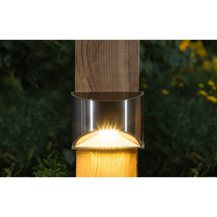 Deck & Wall Light