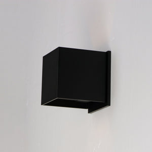 Alumilux Cube LED Outdoor Wall Light