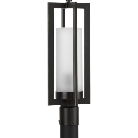 Janssen Outdoor Post Light