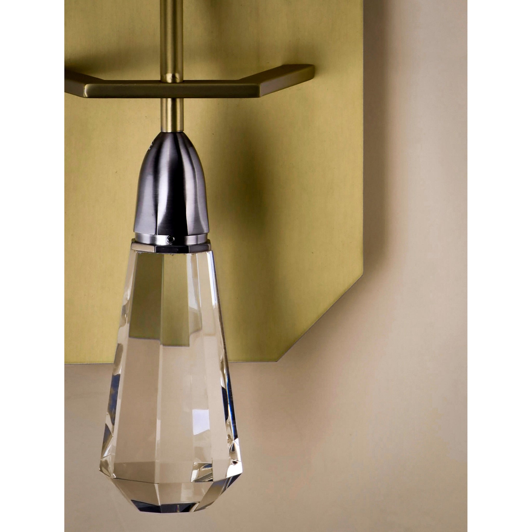 10 Carat LED Sconce