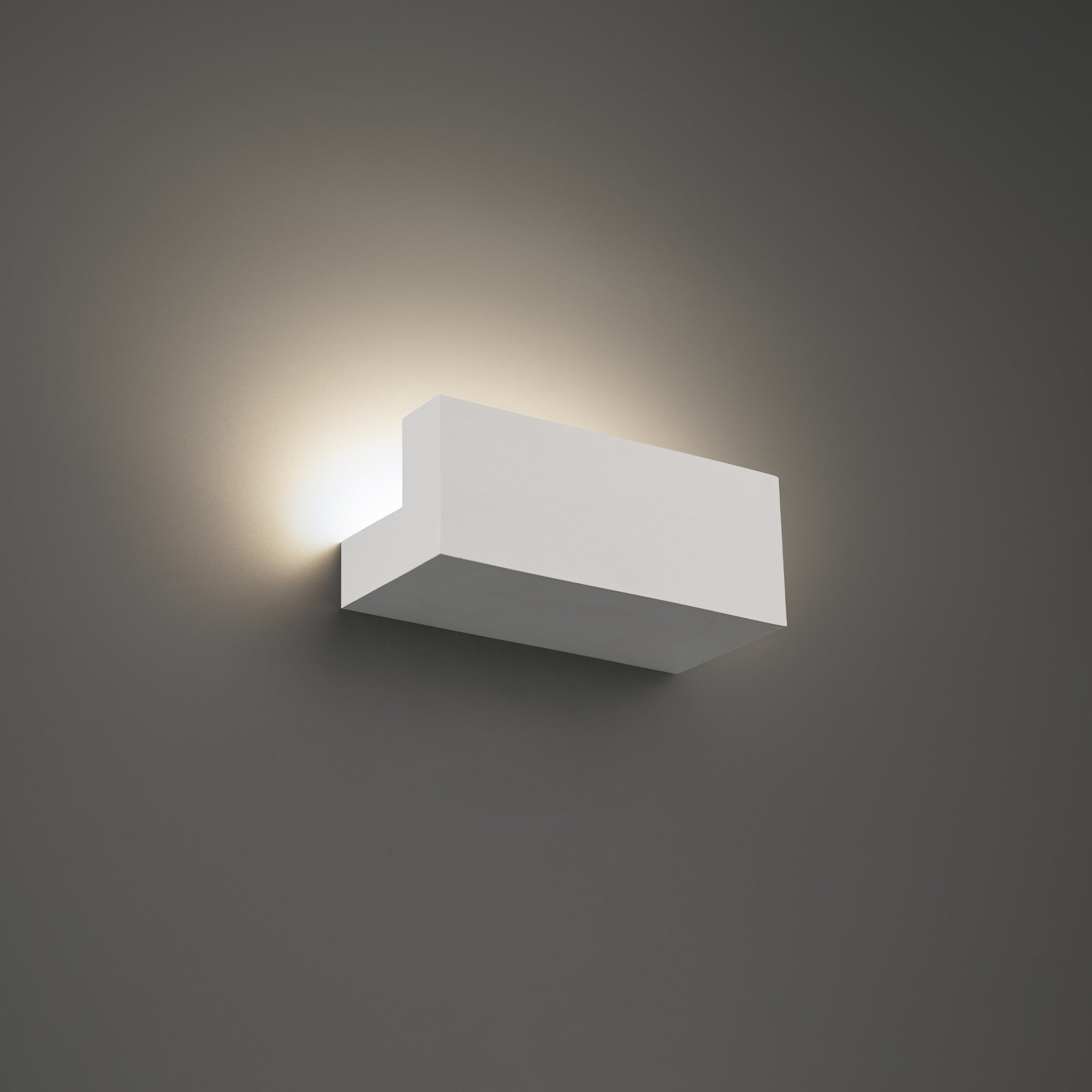 Bantam 9" LED Wall Light 3-CCT