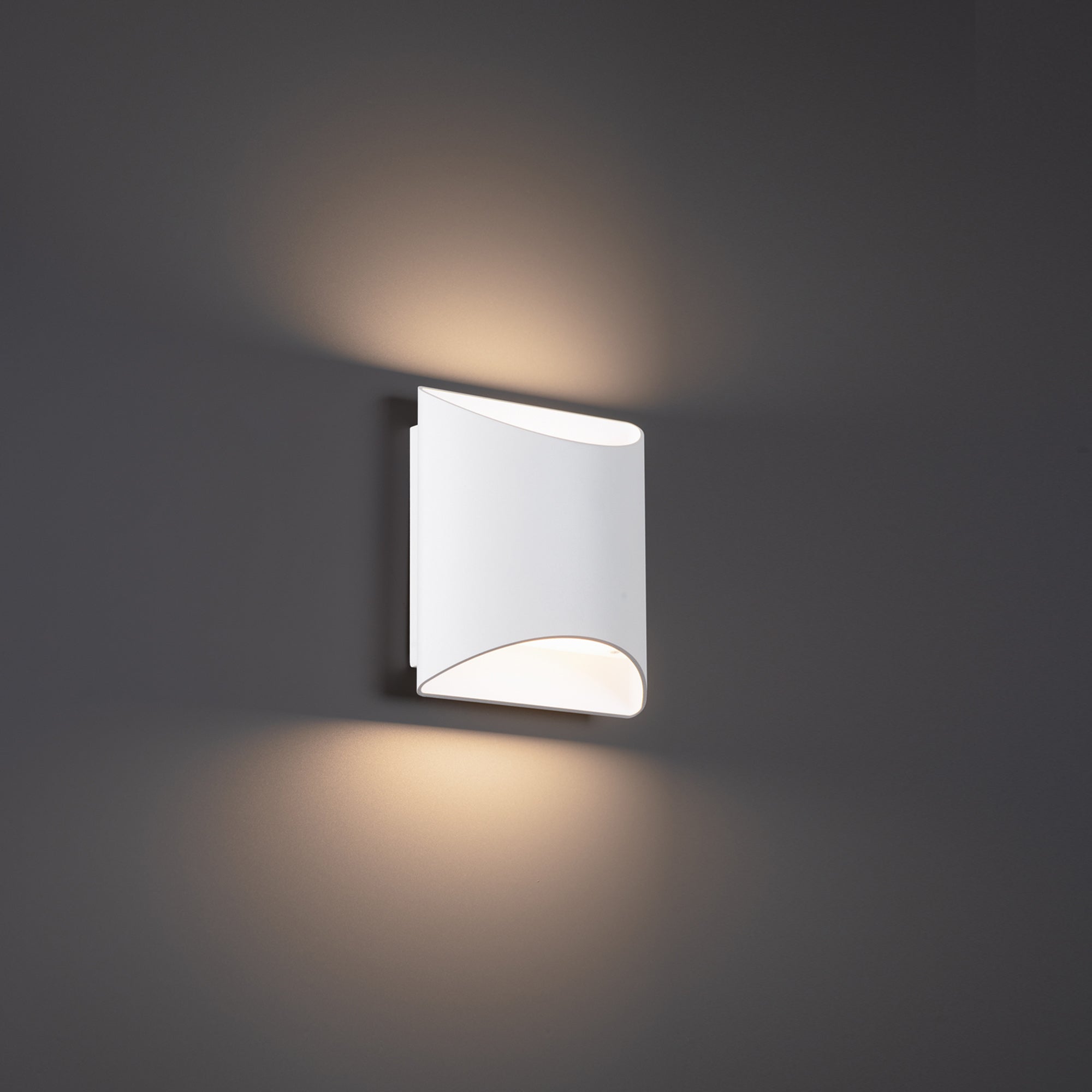 Duet 5.5" LED Wall Sconce